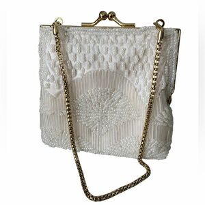 Vintage Beaded White Small Kiss Lock Evening Purse Bag Like New Women’s